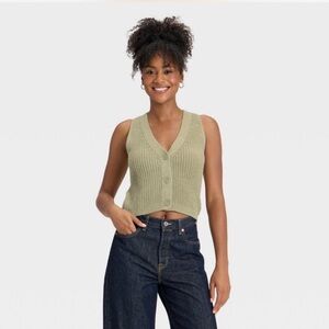 Universal Thread Sage Green Knit Crop Sweater Vest Top Size XL NWT